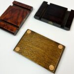 ⁦حامل جوال خشب اندنوسي⁩ - الصورة ⁦2⁩