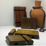 ⁦حامل جوال خشب اندنوسي صغير⁩ - الصورة ⁦10⁩