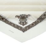 شال شتوي ايمانويل انقارو E1