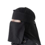 نقاب وسط بغطاء للعيون