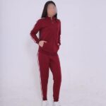 ⁦طقم رياضي مدرسي عنابي⁩ - الصورة ⁦3⁩