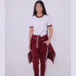 ⁦طقم رياضي مدرسي عنابي⁩ - الصورة ⁦4⁩