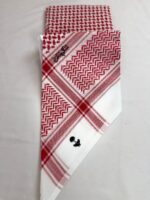 ⁦شماغ ملكي احمر شعار جديد⁩ - الصورة ⁦2⁩